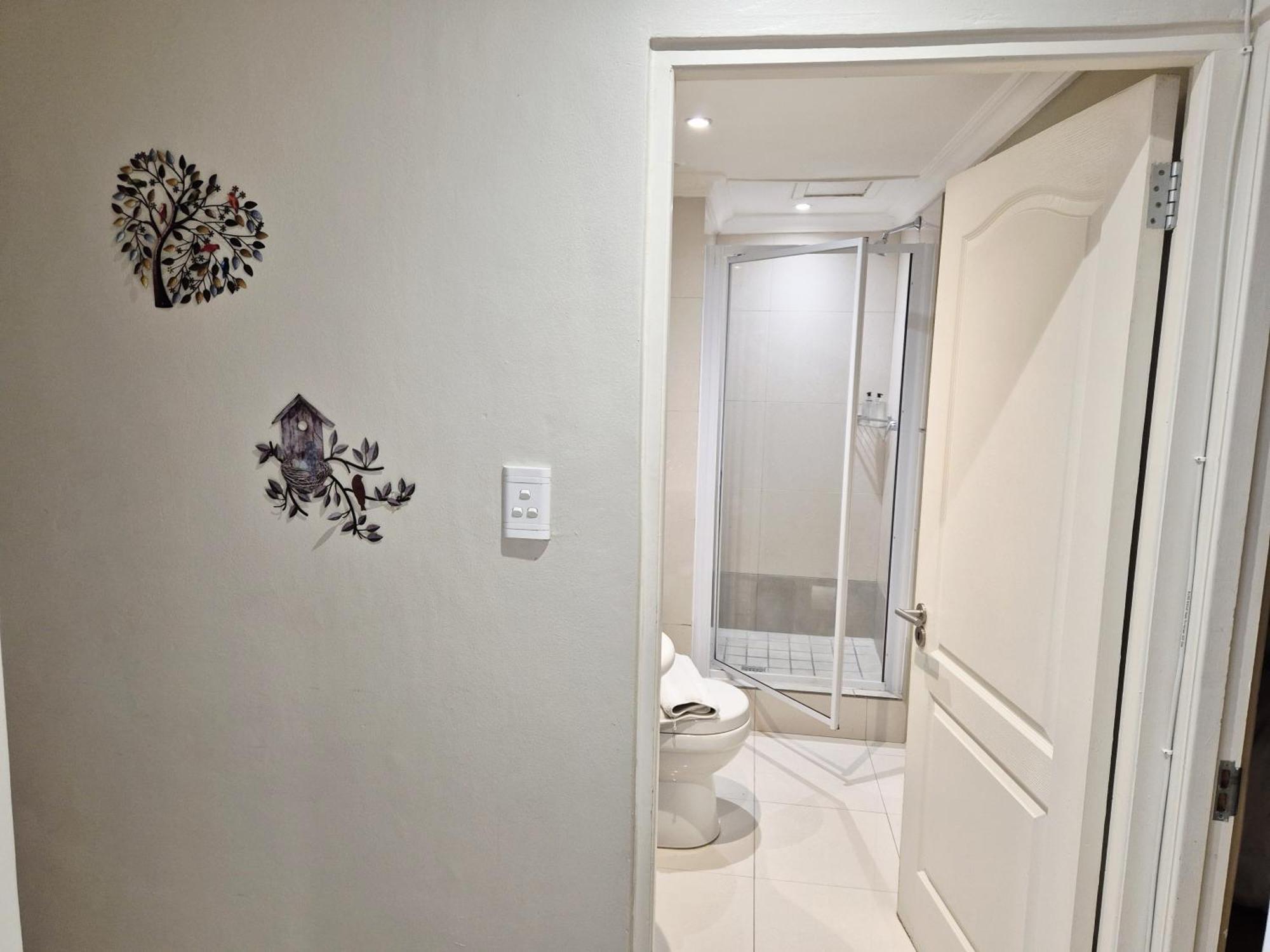 Apartment Prime Location In The Firmont, Sea Point