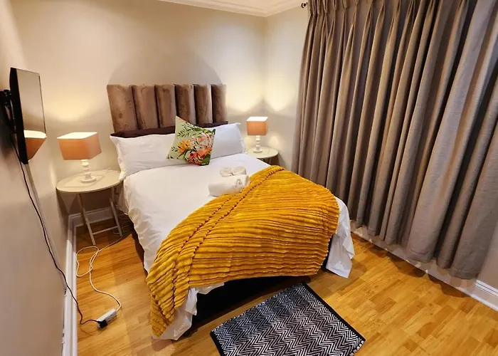 Prime Location In The Firmont, Sea Point